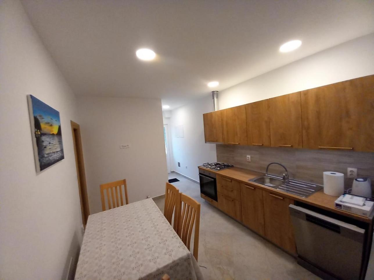 Apartments By The Sea Kabli, Peljesac - 10225 Brijesta Bilik gambar